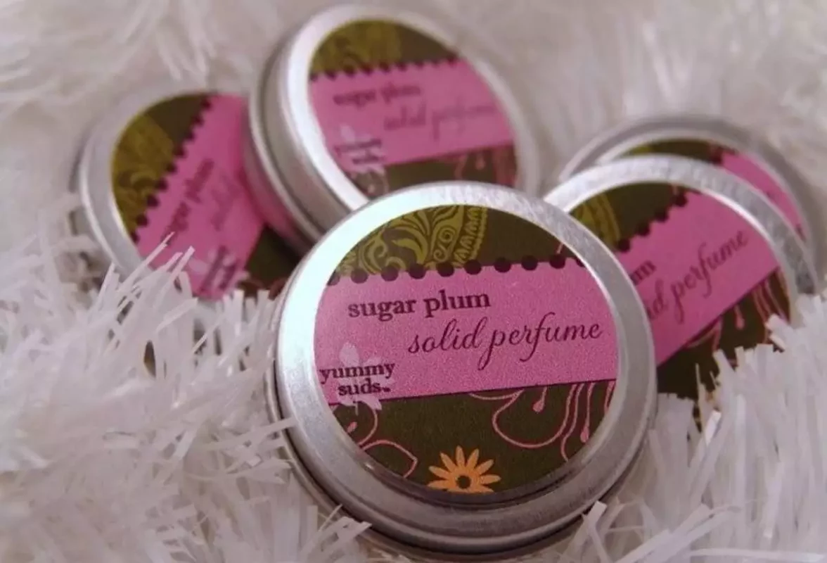 an example of solid perfume