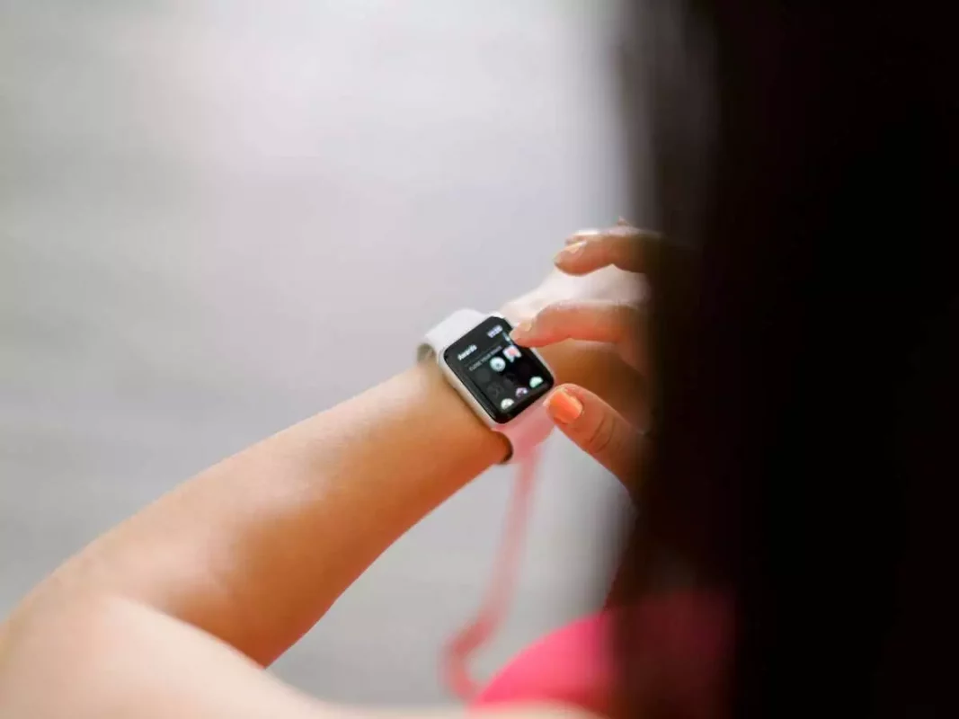 Does Apple Watch Work With Android? [Here’s What to Know!]